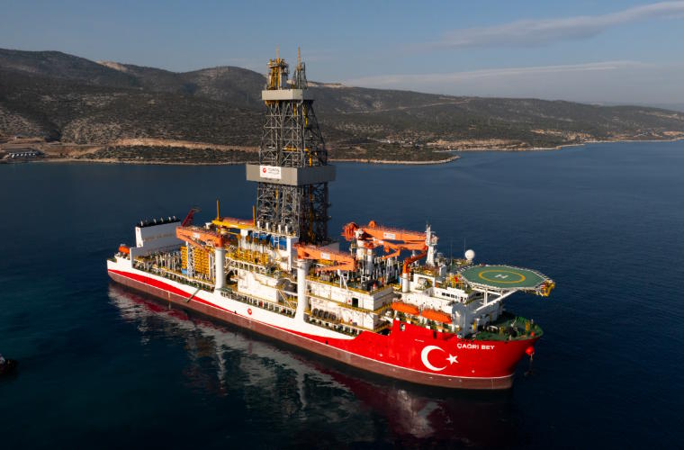 Türkiye’s drillship Çağrı Bey embarks on historic mission off Somalia