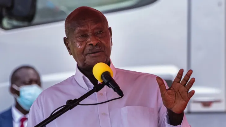 Museveni apologizes to Kenyans over son’s war tweets, explains why he got army promotion